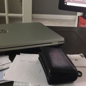 Meet your Posher, Noel